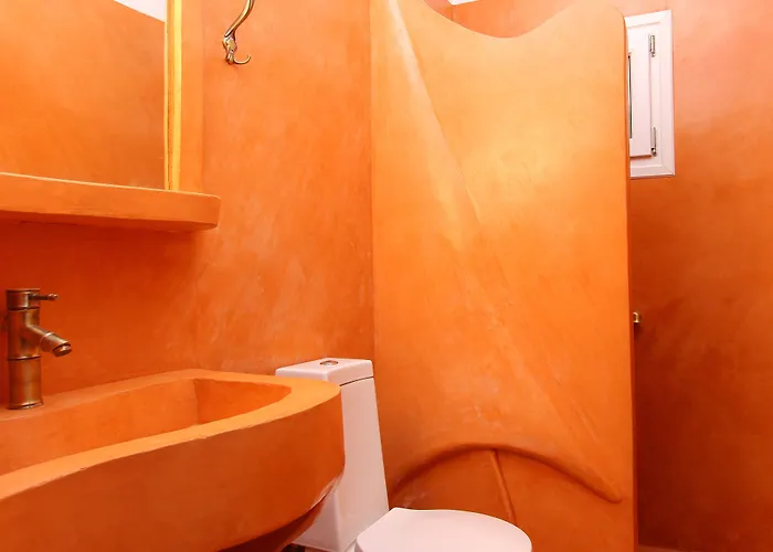 Paul's Perissa (Santorini)