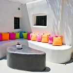Paul's Perissa (Santorini)