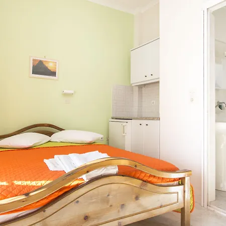 Paul's Perissa (Santorini)